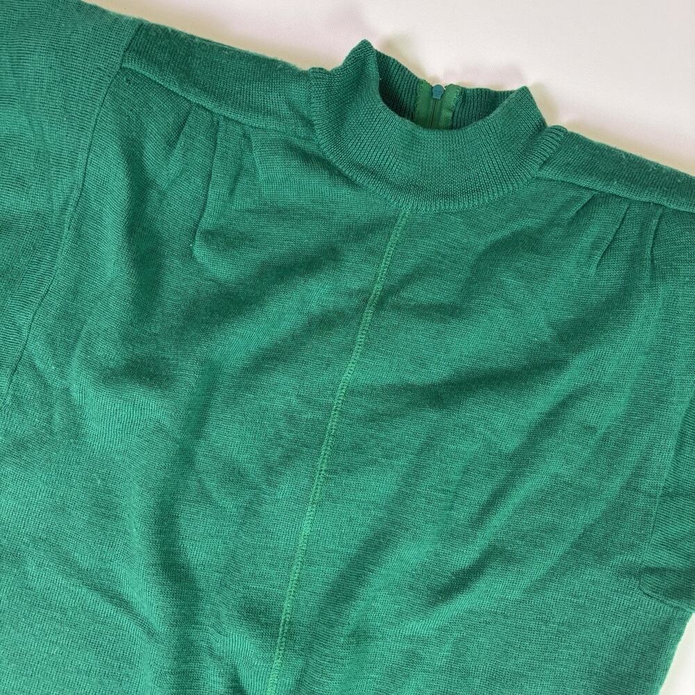 Vintage Saks Fifth Avenue 100% Wool Sweater Women's 6 Emerald Green Mock Neck
